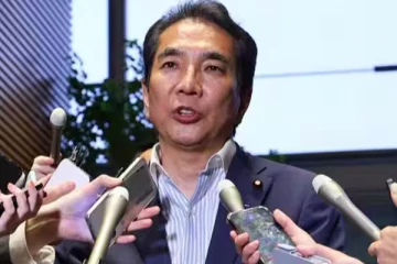 அரிசியால் பெரும் சர்ச்சையில் சிக்கிய ஜப்பானின் விவசாய அமைச்சர் இராஜினாமா!