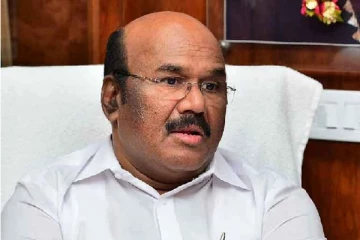 முன்னாள் அமைச்சர் ஜெயக்குமார் மேலும் ஒரு வழக்கில் கைது - அதிமுகவில் பரபரப்பு