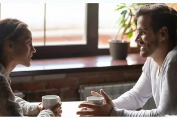 காதலிக்க ஒருவாரம்; மாணவர்களுக்கு கட்டாய விடுமுறை - என்ன இப்படி இறங்கிட்டாங்க.!