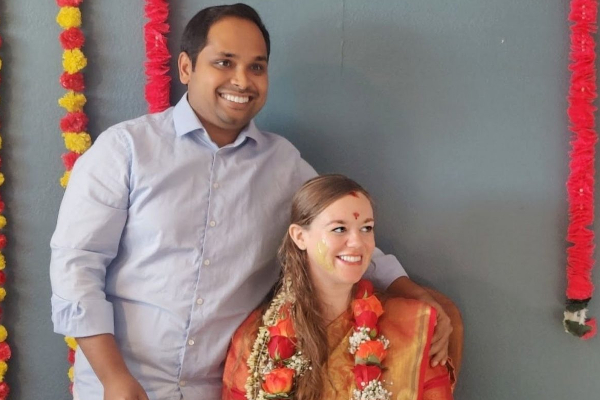 தமிழரை மணந்த வெளிநாட்டு அழகி.. பட்டுசேலையில் கோலாகலமாக நடந்த வளைகாப்பு | American Girl Who Had A Saree Baby Shower