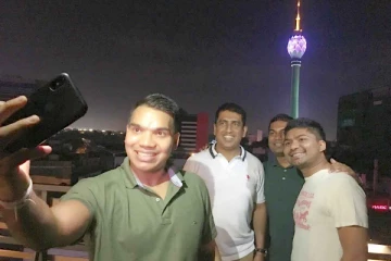 கொள்ளையர்களை காப்பாற்றும் தீவிர முயற்சில் நாமல் - மொட்டு கட்சிக்குள் பூகம்பம்