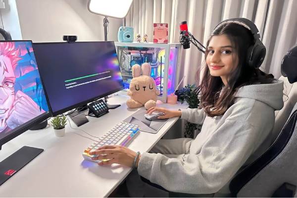 Payal Gaming aka Payal Dhare Payal Gaming aka Payal Dhare