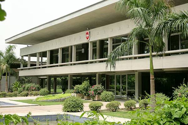 switzerland embassy in india
