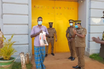 சுதந்திர தினத்தை முன்னிட்டு வவுனியா சிறைச்சாலையில் இருந்து ஒருவர் விடுதலை! (Video)