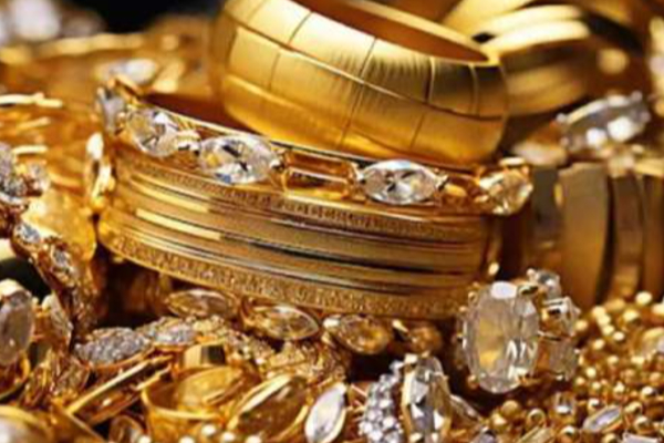 இலங்கையில் தங்கத்தின் விலையில் ஏற்பட்டுள்ள மாற்றம் | Srilanka Gold Price Today