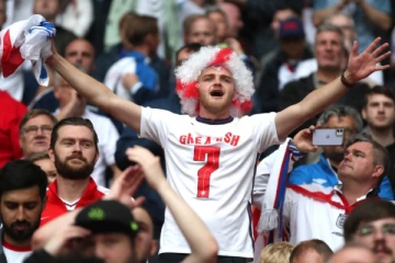 யூரோ 2020 இறுதிப் போட்டி: டிக்கெட் கிடைக்குமா? அலைமோதும் இங்கிலாந்து ரசிகர்கள்