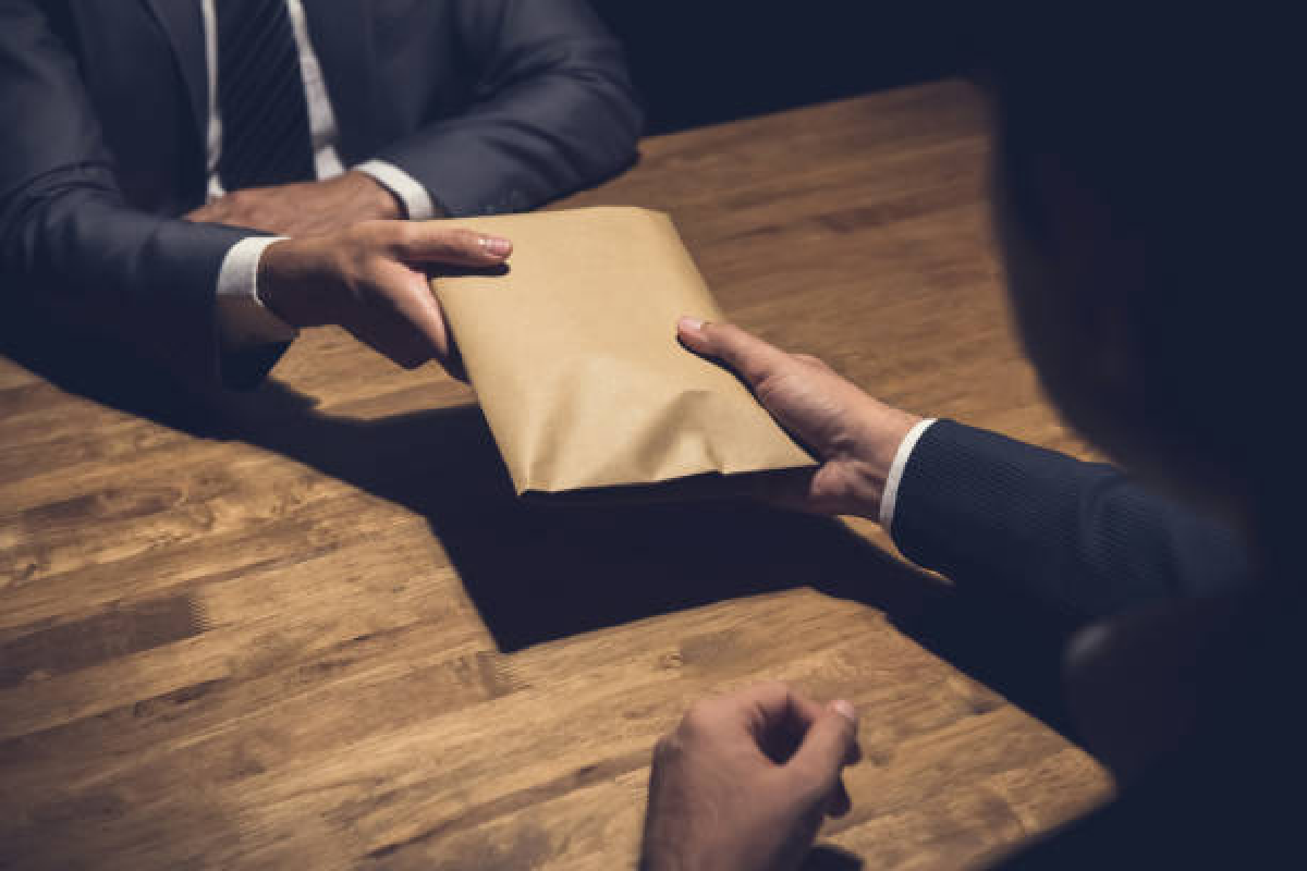 தமிழர் பகுதியொன்றில் தீயணைப்பு பிரிவு அதிகாரிகள் இருவரின் மோசமான செயல் ; நீதிமன்றம் அதிரடி | Bad Act By Two Fire Officers In A Tamil Area