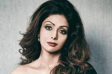 மறைந்த நடிகை ஸ்ரீதேவி இறப்பதற்கு முன் நடித்த கடைசி படத்திற்கு எவ்வளவு சம்பளம் வாங்கினார் தெரியுமா?