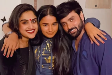 வனிதாவை நேரில் சந்தித்த சினேகன்.... மனைவியுடன் இருக்கும் மகள்! கசிந்த புகைப்படங்கள்