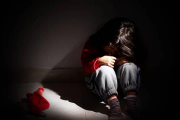 இலங்கையில் இப்படி ஒரு மோசமான தந்தையா? வெளியான பகீர் தகவல்