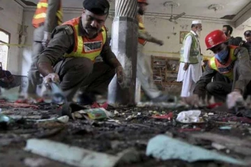 பாகிஸ்தானில் காவல் நிலையம் மீது பயங்கர தாக்குதல் : காவல்துறைக்கு பேரிழப்பு