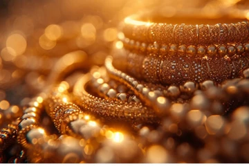 ரூ.49 ஆயிரத்தை நெருங்கிய தங்கம் - விலையால் ஷாக்கில் மக்கள்!