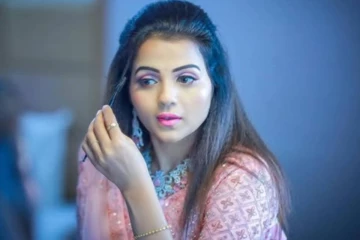 மூன்று முடிச்சு சீரியல் புகழ் நடிகை கிருத்திகாவின் சில அழகிய புகைப்படங்கள் இதோ