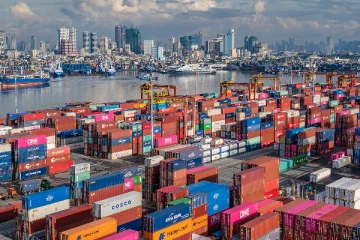 கொழும்பு துறைமுகத்தில் தேங்கிக்கிடக்கும் 1,700 கொள்கலன்கள்