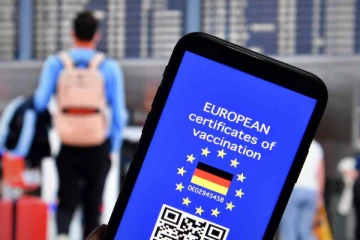 ஜேர்மனியில் போலி தடுப்பூசி பாஸ்போர்ட் விற்பனை அமோகம்! சோதனையில் 12 பேர் கைது