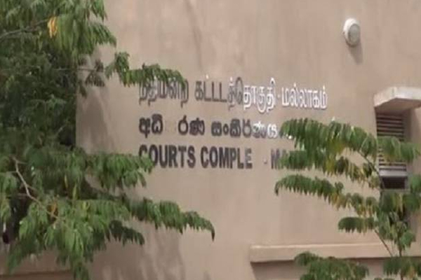 யாழில் மீண்டும் அதிகரிக்கும் ஆபத்தான வியாபாரம்: இருவர் சிக்கினர் | Toddy Business On The Rise Again Jaffna Two Arrest