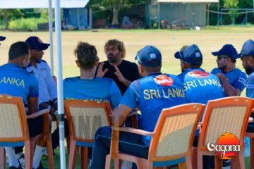 අත අරින්න එපා කොල්ලනේ fight ම කරන්න අන්තිම බෝලෙටම, අන්තිම ලකුණටම, සිම්බාබ්වේ පරද්දපු සිංහ පැටවුන්ට මාලිංගගෙන් සටහනක් [PHOTOS]