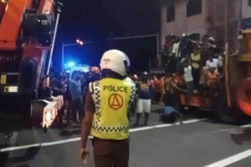 இன்று அதிகாலை இடம்பெற்ற கோர விபத்து