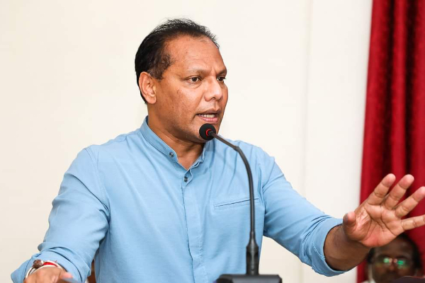 பொருளாதாரம் பற்றிய அறிவற்றவர்களே தற்போது நிதியமைச்சில்! - ஐபிசி தமிழ்