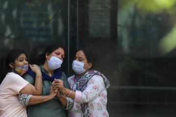 நிமிடத்துக்கு நிமிடம் குறைந்த ஆக்சிஜன் அளவு... 100 உயிரை காப்பாற்றிய பிரார்த்தனை: டெல்லியில் நடந்த திக்திக் சம்பவம்