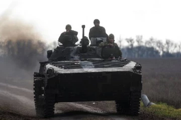 இரத்த ஆறு ஓடும்... கெர்சனில் இறுகும் ரஷ்ய- உக்ரைன் போர்