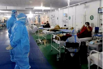 மரண படுக்கையில் இருந்த தாய்க்கு போனில் பாட்டு பாடிய மகன்! நெஞ்சை உருக்கும் உண்மை சம்பவம்