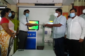 வடக்கில் எதிர்க்கட்சித் தலைவர்! வவுனியா வைத்தியசாலைக்கு வழங்கப்பட்ட உதவி (படங்கள்)