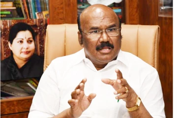 ‘சோதனைக்கு நானும் தயார்... ’ - லஞ்ச ஒழிப்பு துறைக்கு சவால் விட்ட முன்னாள் அமைச்சர் ஜெயக்குமார்