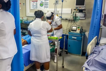 தமிழர் பகுதியில் பயங்கரம்; பாடசாலையில் கழுத்து வெட்டப்பட்ட மாணவர்