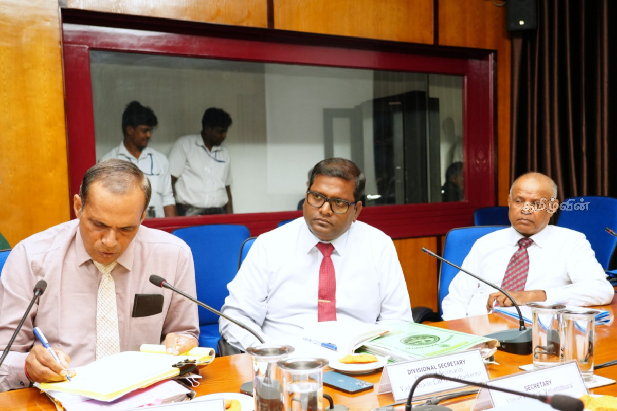 யாழில் முதலீடுகளை இரட்டிப்பாக்க திட்டம் - அதிகாரிகளுக்கு விடுக்கப்பட்டுள்ள விசேட அறிவுறுத்தல் | Plan To Double Investments In Jaffna