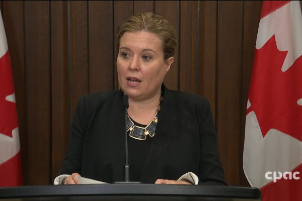 குற்றச்செயலில் ஈடுபட்ட வெளிநாட்டவர்களுக்கு புகலிடம் வழங்கக்கூடாது: கனடாவில் முன்வைக்கப்பட்டுள்ள மசோதா | Canada Non Citizen Convicts To Be Denied Asylum