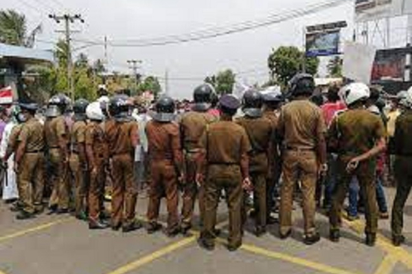 கோட்டாபய அரசாங்கத்திற்கு எதிராக கத்தோலிக்க மக்களின் மாபெரும் பேரணியில் கொழும்பு பேராயர்! - ஐபிசி தமிழ்