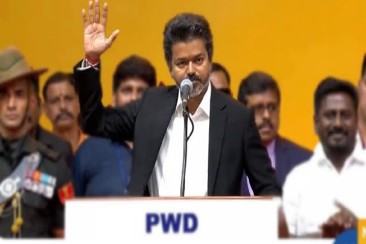 விஜய் பதவியேற்பு விழாவில் மரபு மீறல் : வெடித்தது முதல் சர்ச்சை | Tamil Thai Vazhthu Controversy Vijay Oath Ceremony