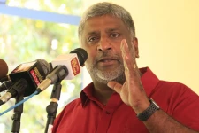 යුක්රේන රැල්ලක් ඇතිවේ යැයි විපක්ෂය මතු කලේ බොරු බියක්.... නමුත් රන්ජන් වපුරපු අස්වැන්න තමයි නෙලා ගන්නේ