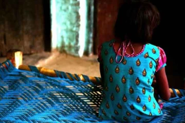 தந்தையினால் 7 வயது மகளுக்கு நேர்ந்த கொடூரம் - யாழில் சம்பவம்