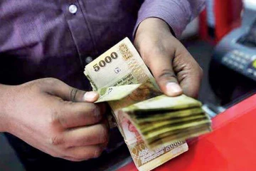 අඩු ආදායම්ලාභි ගොවි පවුල් වලට දීමනාවක්.