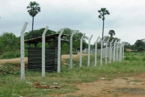 கொக்குத்தொடுவாயில் சிங்களவர்களுக்கு காணி வழங்க முடியாது : எதிர்ப்பு வெளியிட்ட ரவிகரன் | Land For Sinhalese At Kokkuttoduvai Ravikaran