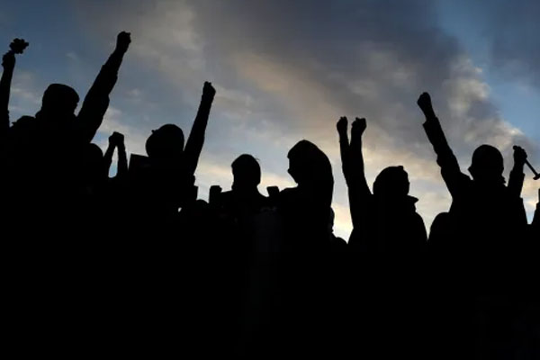 ஆர்ப்பாட்டத்தில் ஈடுபட்ட ஆசிரியர்கள் | Protesting Teachers