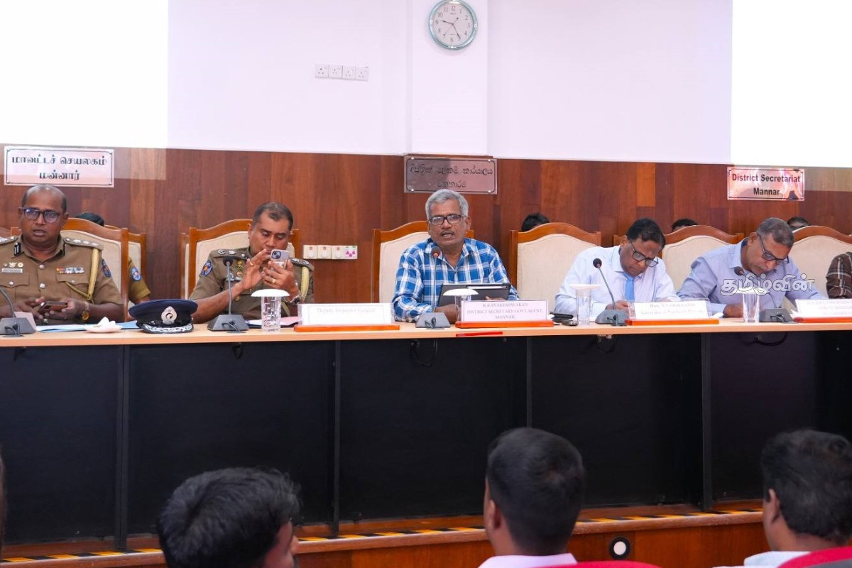 மன்னார் மணல் அகழ்வு அனுமதி இடைநிறுத்தம்- சிஐடி விசாரணைக்கு உத்தரவு | Irregularities Committed Using Permits Issued