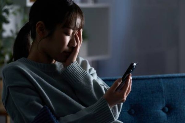 மனைவியின் ஆபாச வீடியோவை மைத்துனிக்கு அனுப்பிய கொழும்பு கணவன் | Husband Sent His Wife Pornographic Video