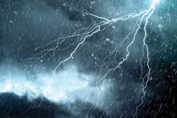 இன்று சில இடங்களில் பல தடவைகள் மழை பெய்யும் சாத்தியம்! | Rain Many Times Today Weather Update In Srilanka