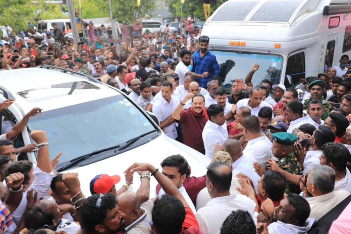 வெளிப்புற எதிரியை விட நாட்டுக்குள் இருக்கும் எதிரியே ஆபத்தானவன் : மகிந்த பகிரங்கம் | Mahinda Thanks To Who Supported Slpp Public Rally