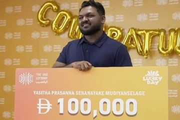 வெளிநாடொன்றில் இலங்கை இளைஞனுக்கு கிடைத்த பேரதிஷ்டம் ; மகிழ்ச்சியின் உச்சத்தில் குடும்பம்