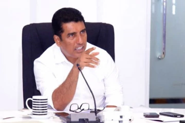 ජොන්ස්ටන්ගේ නඩුව කල් යයි