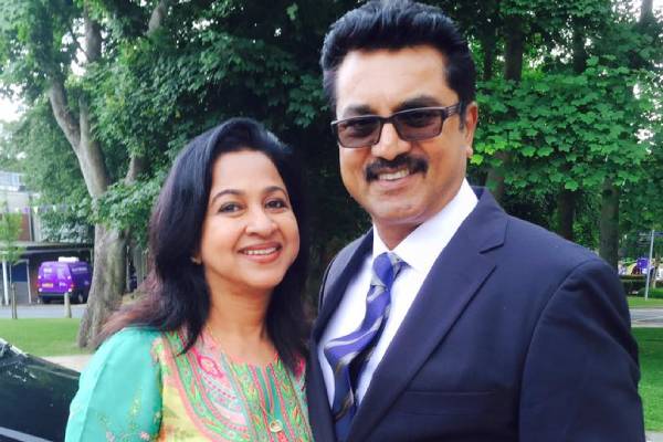 நடிகை ராதிகா சரத்குமாரின் அழகிய வீட்டை பார்த்துள்ளீர்களா?- எவ்வளவு பெரிய வீடு