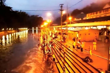 இந்த நதியில் நீராடினால் பல தலைமுறையின் பாவங்கள் நீங்குமாம்