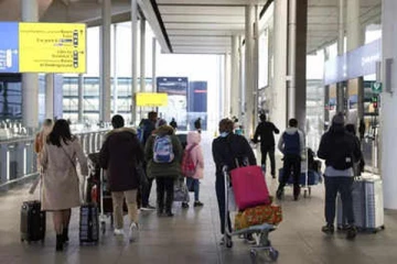 கோவிட் - 19 அச்சுறுத்தல்! இந்தியாவிற்கும் பயணத் தடைவிதித்தது பிரித்தானியா