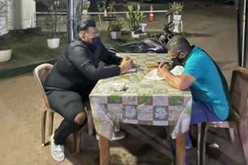 பிரபல அறிவிப்பாளரை மிரட்டிய திருமதி இலங்கை அழகி