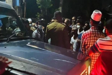 பொலிஸாரால் கைது செய்யப்பட்ட பெண் திடீரென உயிரிழப்பு
