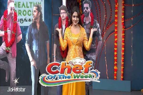 குந்தவை கெட்டப்பில் களமிறங்கிய சீரியல் நடிகை ஷபானா! வைரலாகும் புதிய காணொளி | Actress Shabana In Kundavai Poss Viral Video